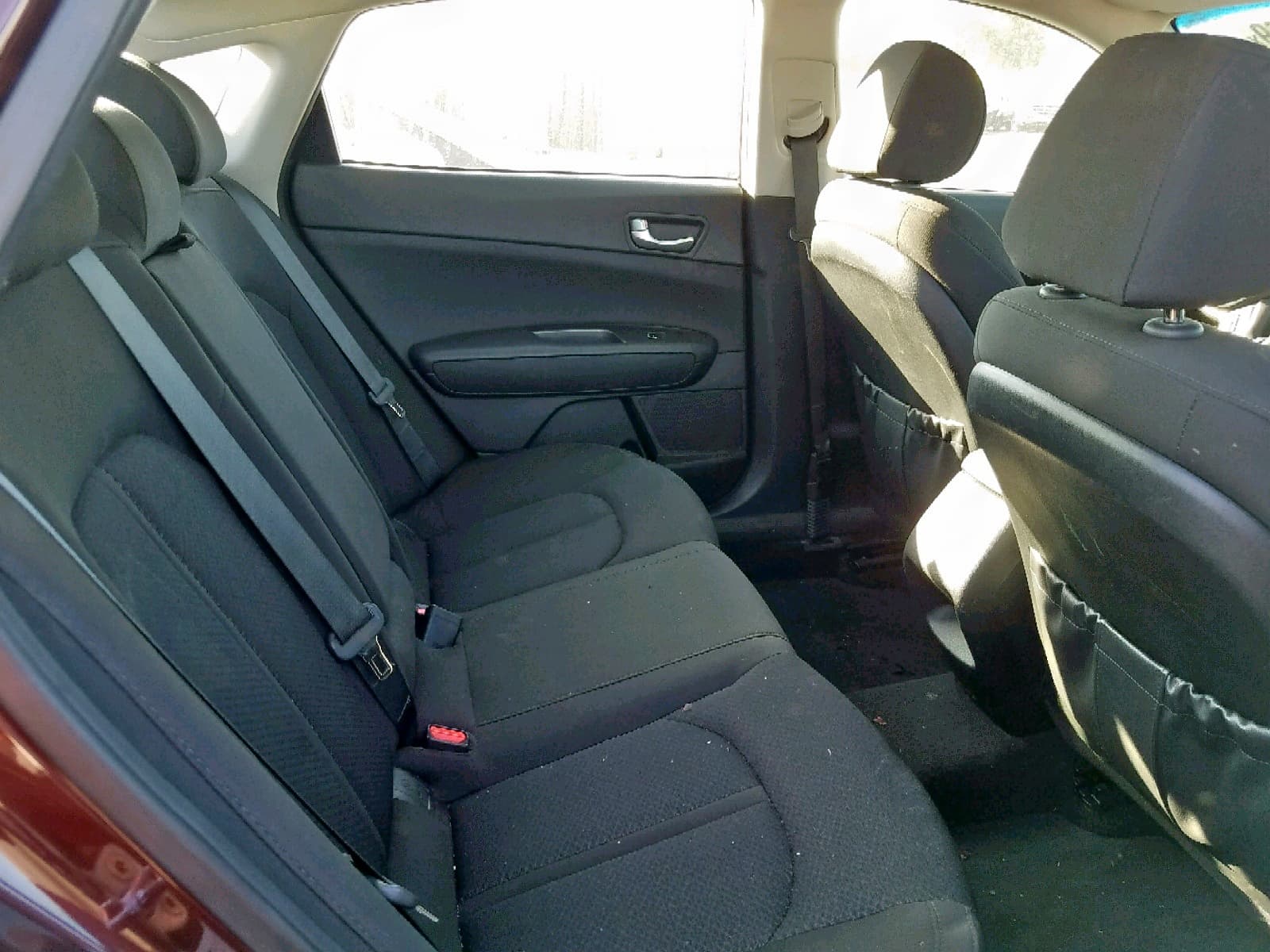 2017 Kia Optima Lx - foto 2