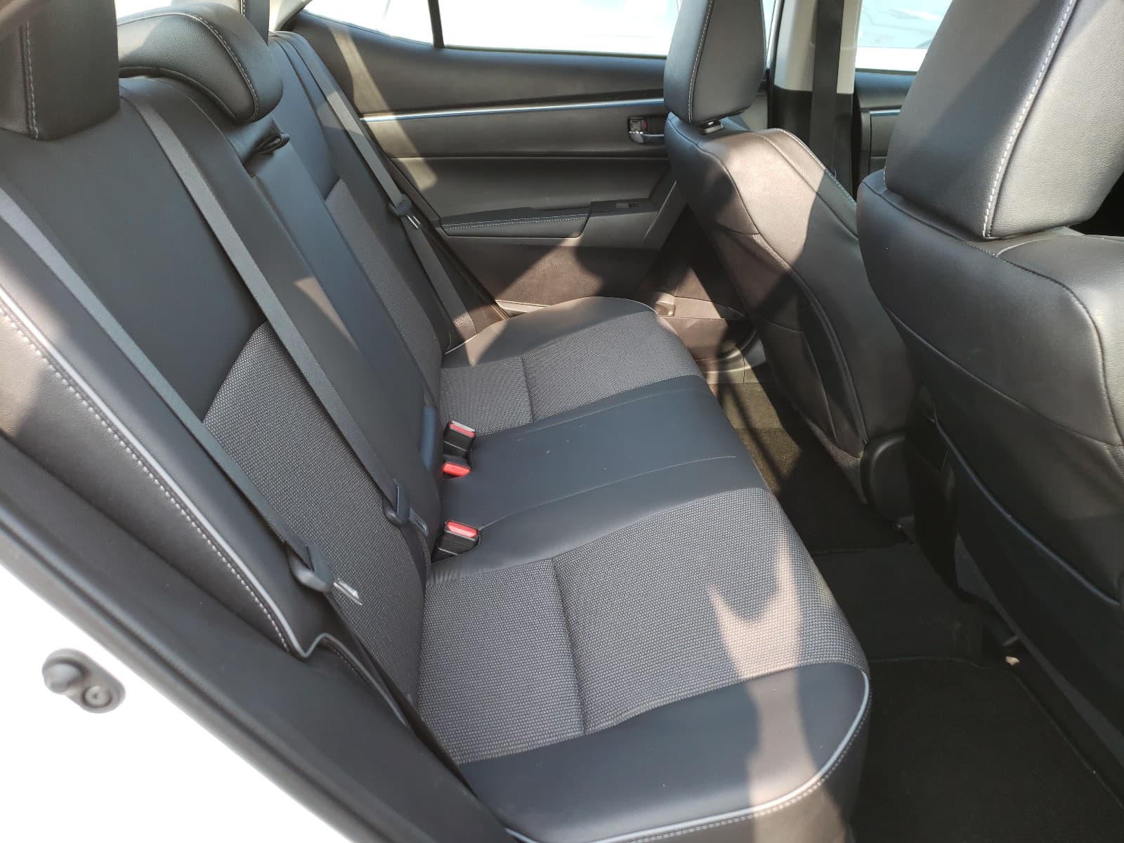 2016 Toyota Corolla L - foto 3