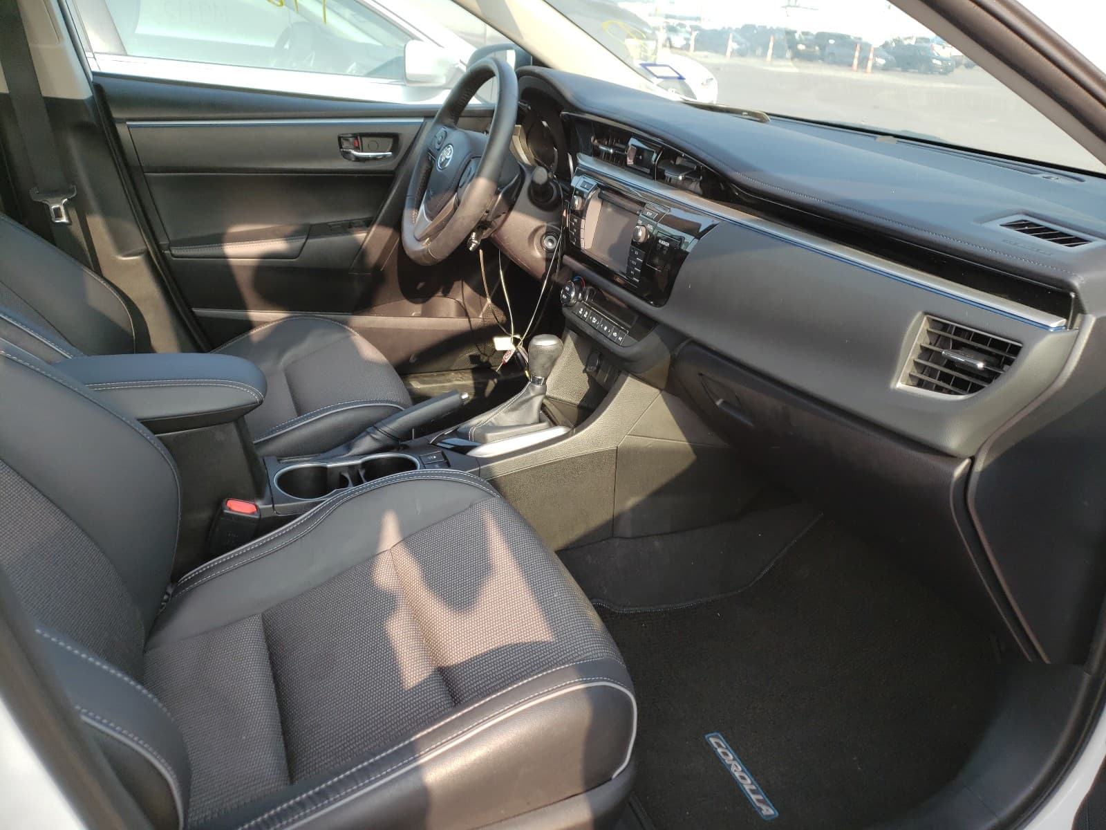 2016 Toyota Corolla L - foto 2