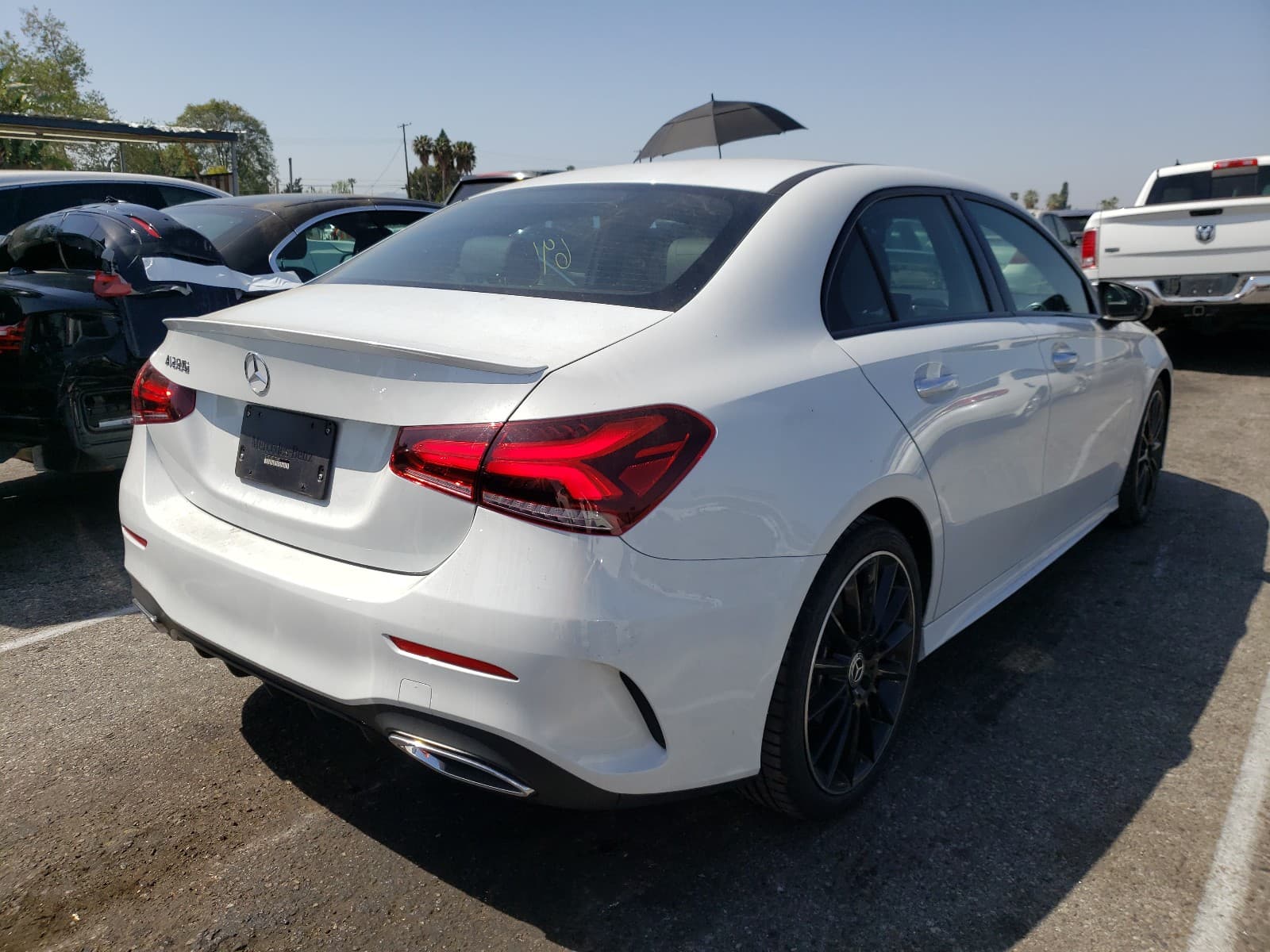 2020 Mercedes-Benz A 220 - foto 4