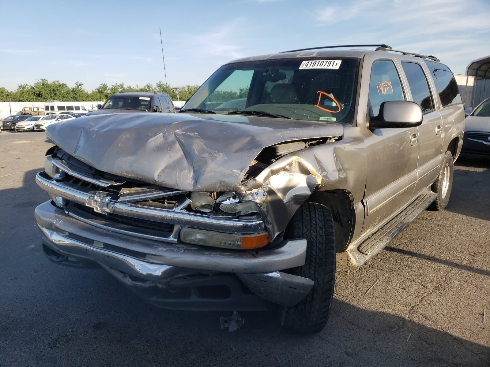 2001 Chevrolet Suburban K1500 - foto 2