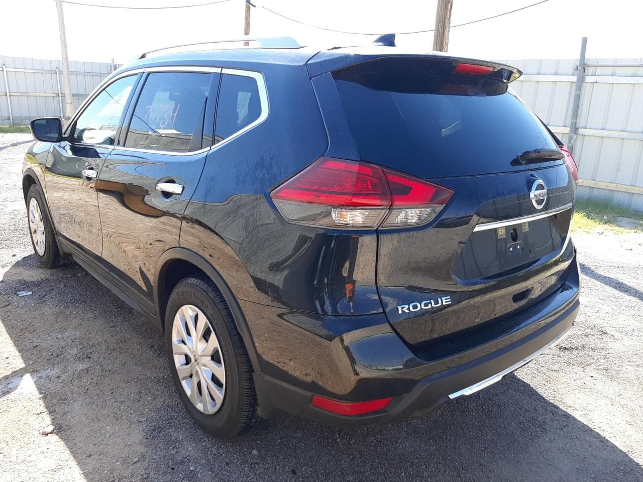 2017 Nissan Rogue S - foto 3