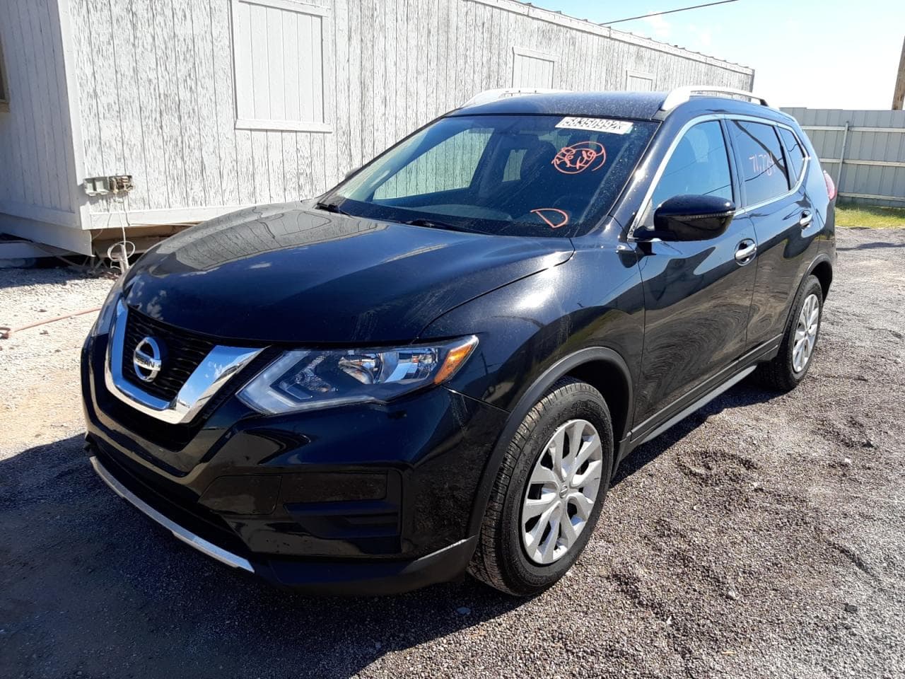 2017 Nissan Rogue S - foto 2