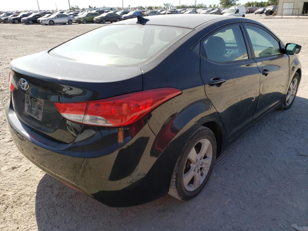 2012 Hyundai Elantra Gls - foto 4