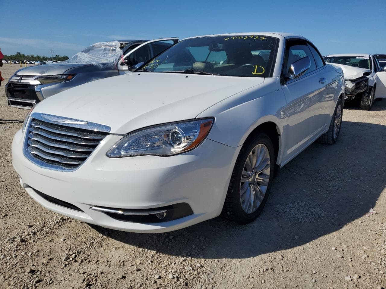 2011 Chrysler 200 Limited - foto 2