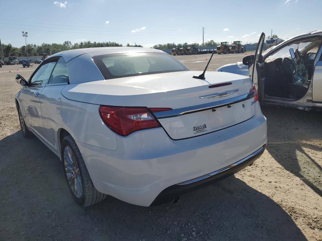 2011 Chrysler 200 Limited - foto 3