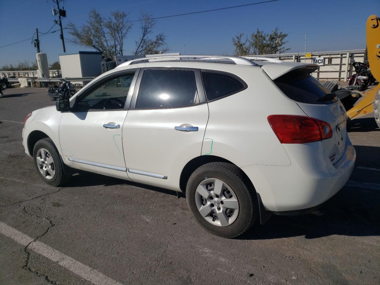 2014 Nissan Rogue Select S - foto 2