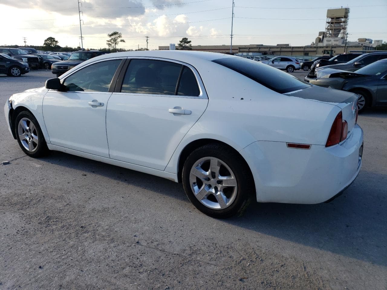 2010 Chevrolet Malibu Ls - foto 2