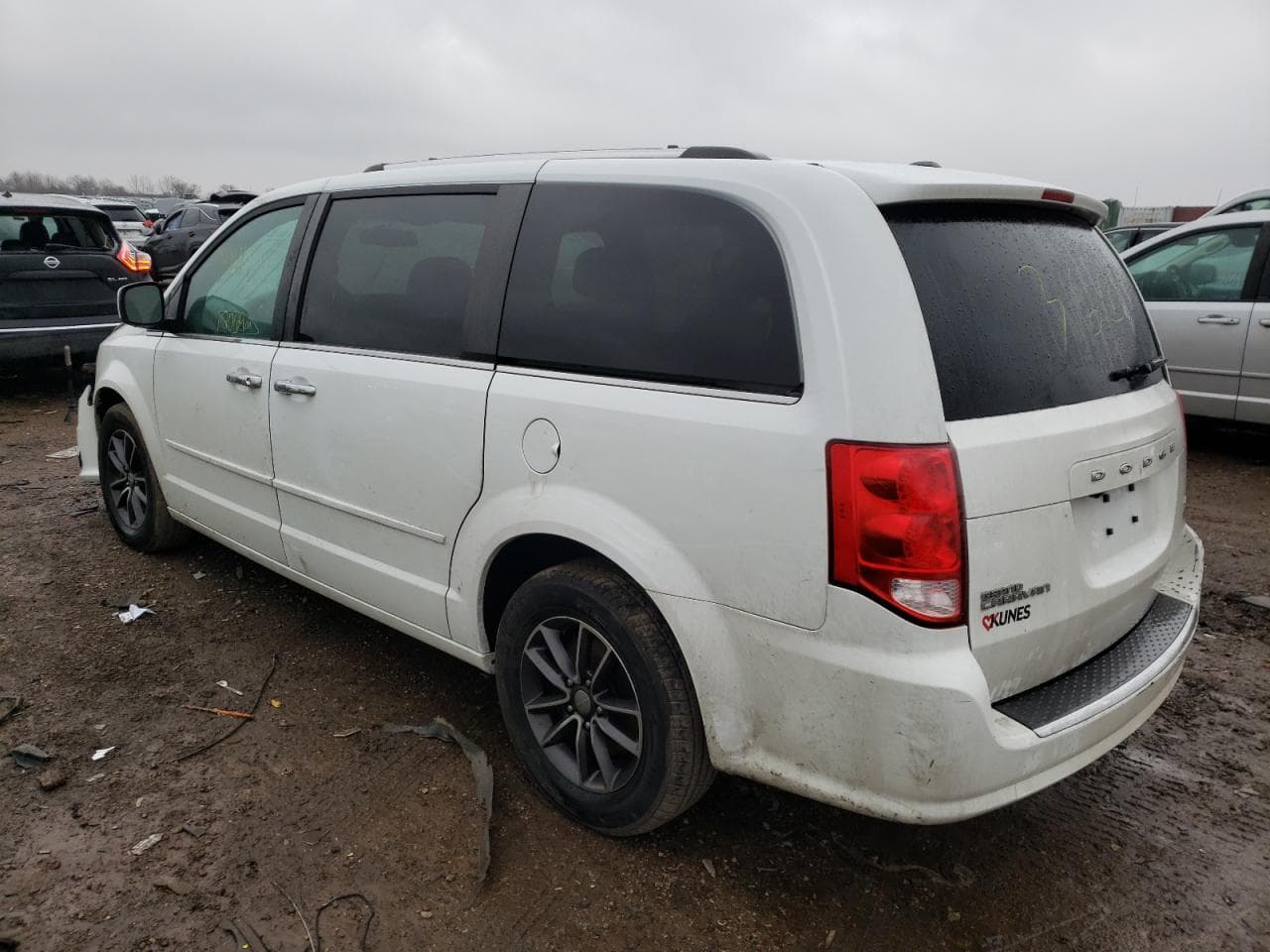 2017 Dodge Grand Caravan Sxt - foto 2