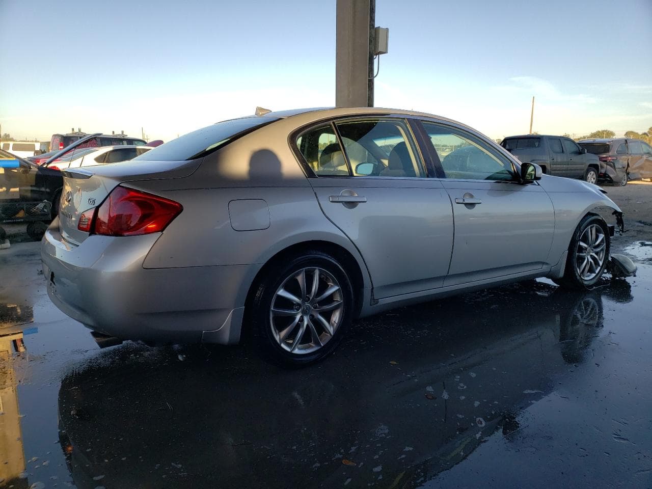 2008 Infiniti G35 - foto 3