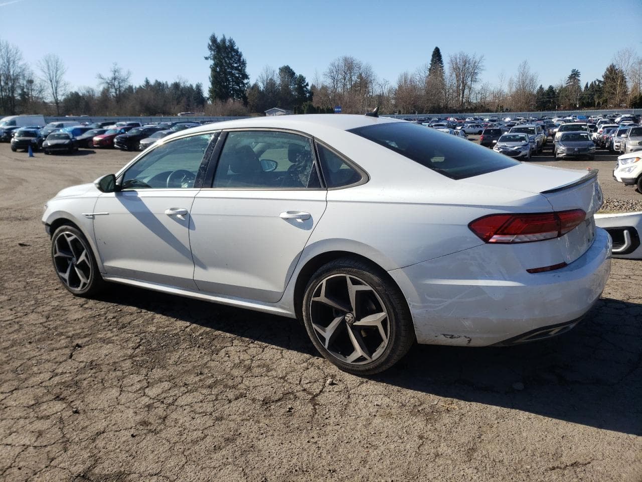 2021 Volkswagen Passat 2.0T R-Line - foto 2