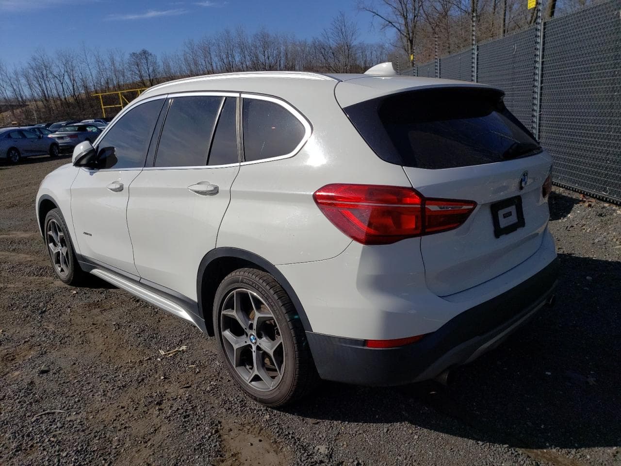 2016 BMW X1 xDrive28I - foto 2