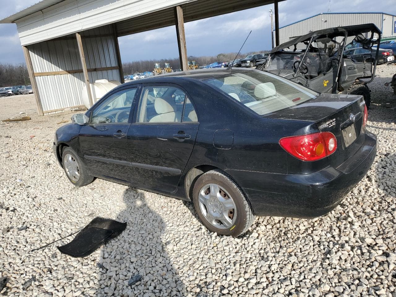 2004 Toyota Corolla Ce - foto 2