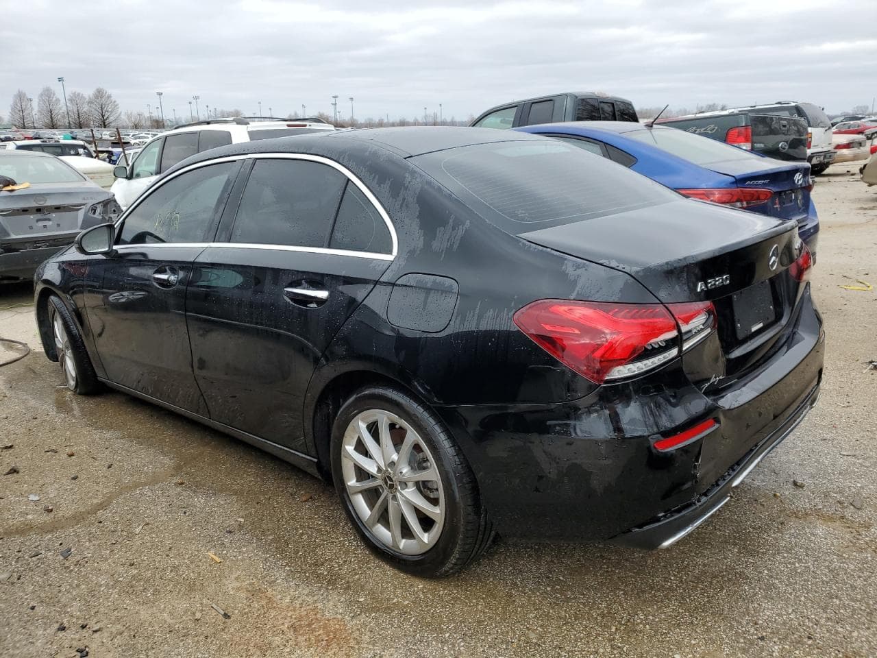 2020 Mercedes-Benz A 220 4Matic - foto 2