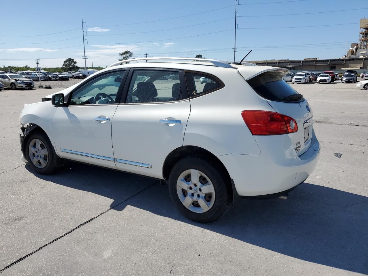 2014 Nissan Rogue Select S - foto 2