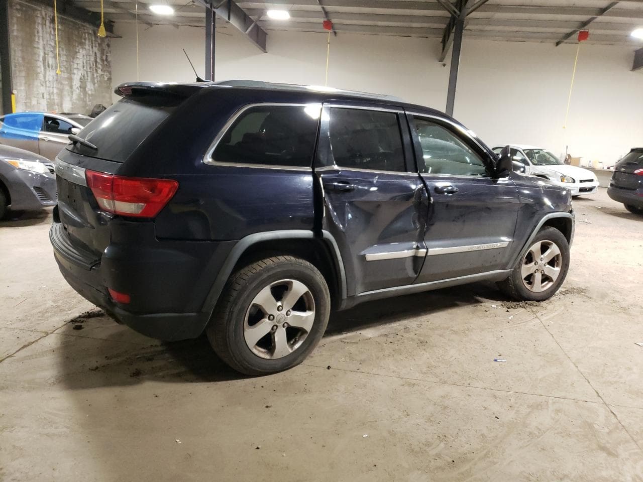 2011 Jeep Grand Cherokee Laredo - foto 3