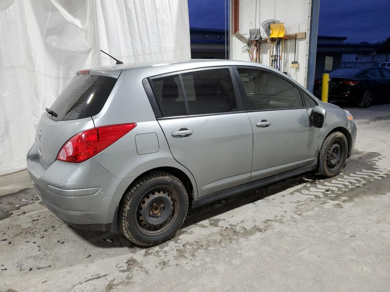 2008 Nissan Versa S - foto 3
