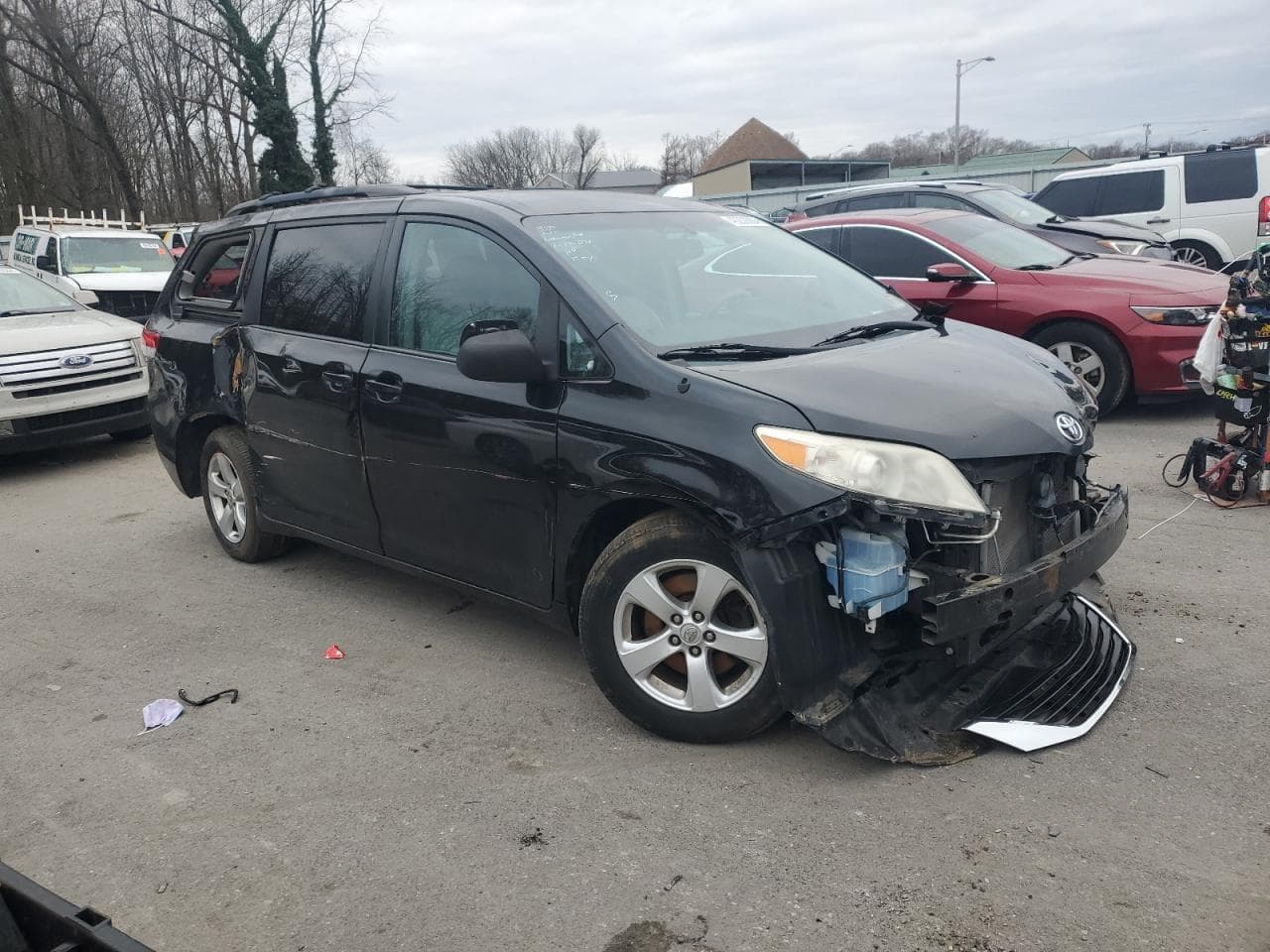 2013 Toyota Sienna Le - foto 4