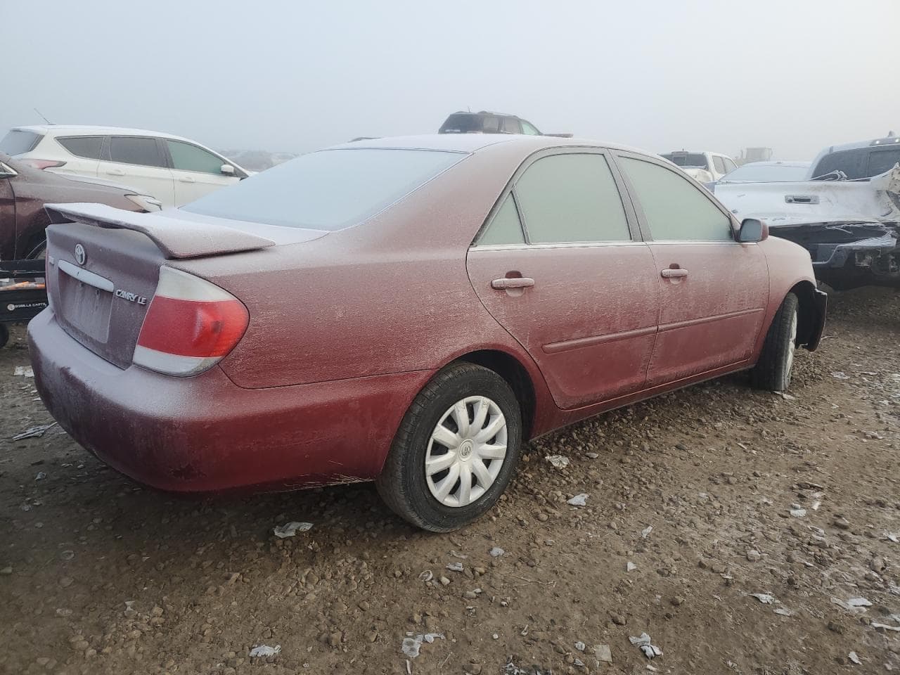 2005 Toyota Camry Le - foto 3