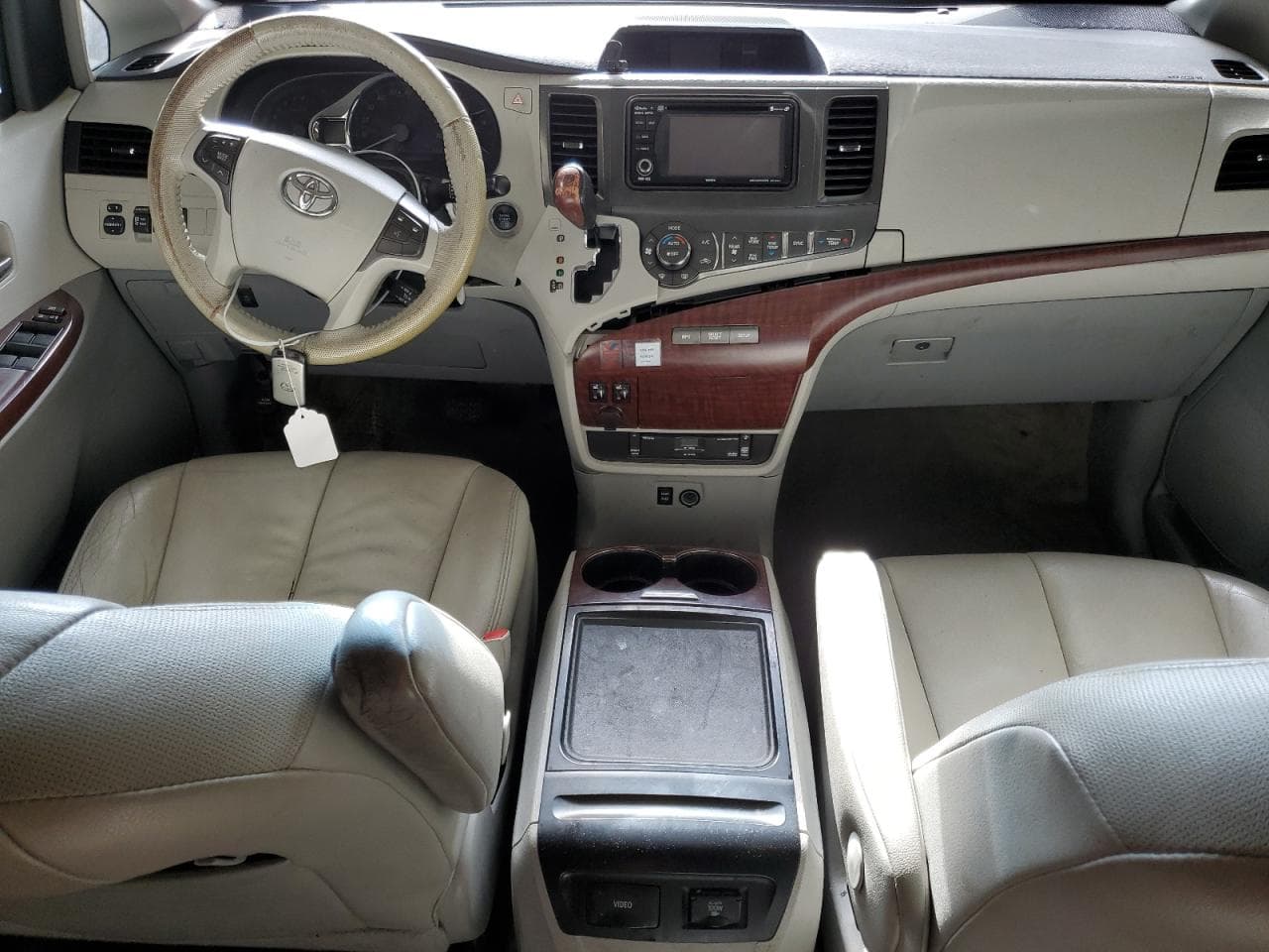 2013 Toyota Sienna Xle - foto 3