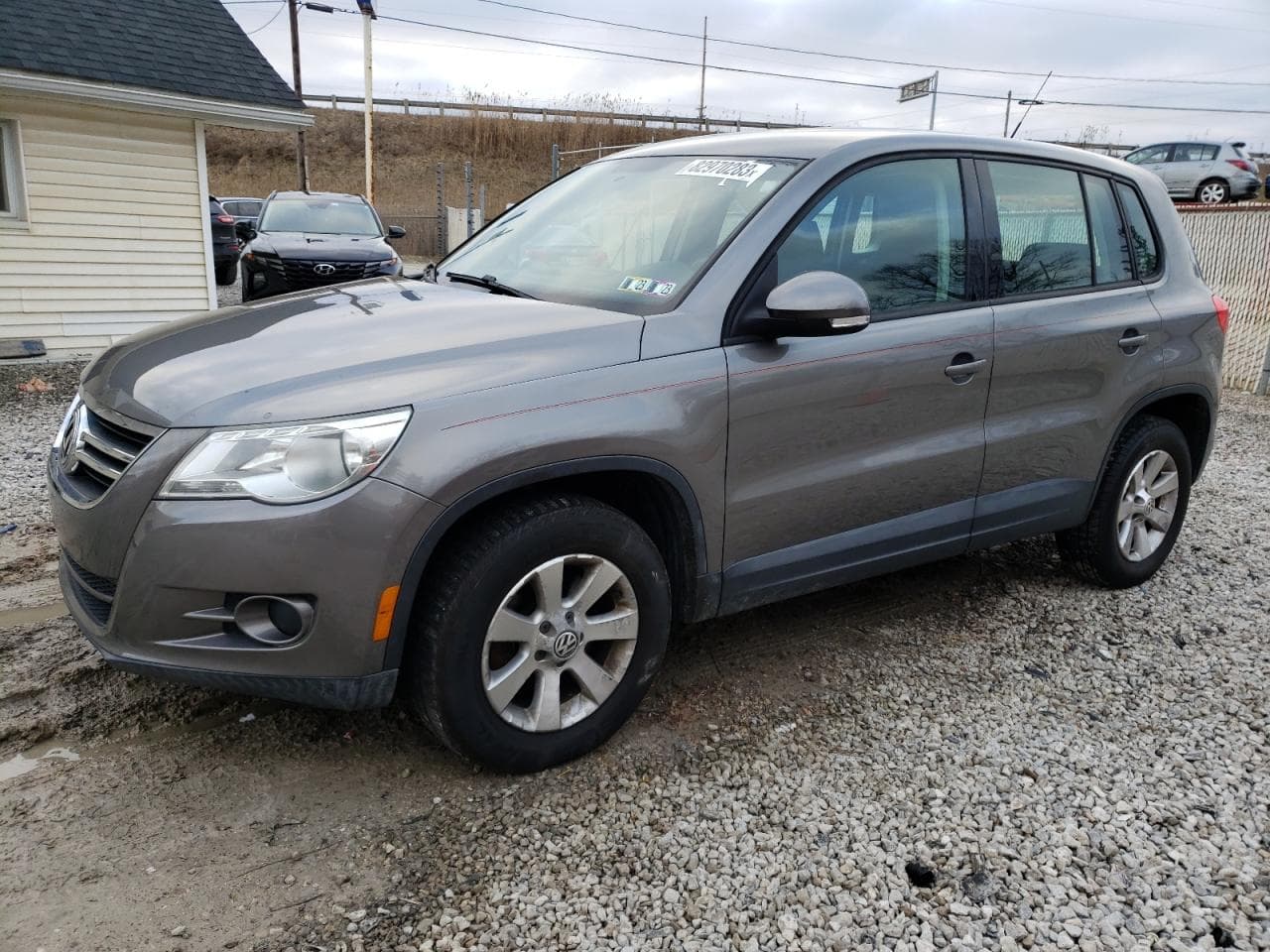 2010 Volkswagen Tiguan S