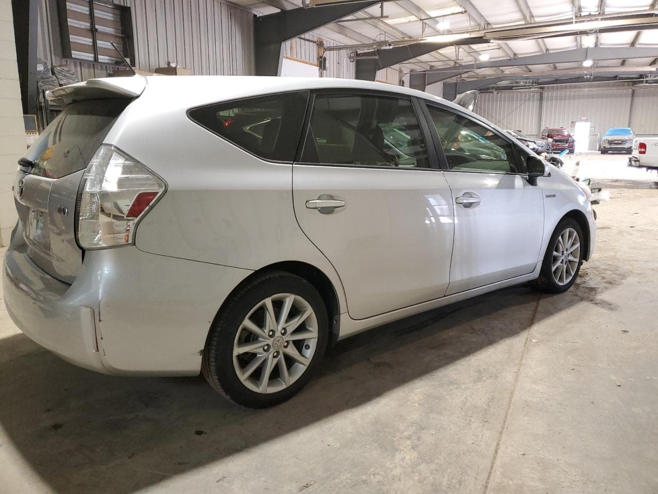 2012 Toyota Prius V - foto 3