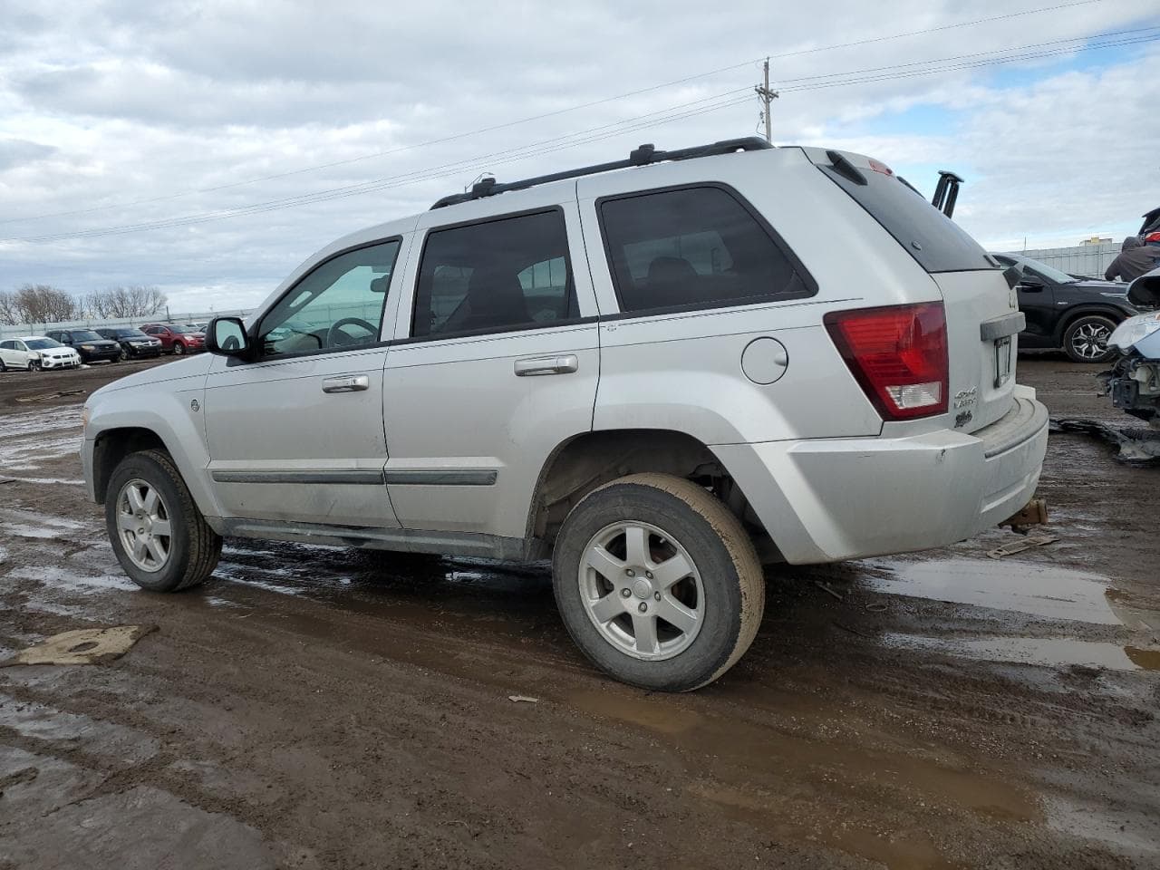 2009 Jeep Grand Cherokee Laredo - foto 2