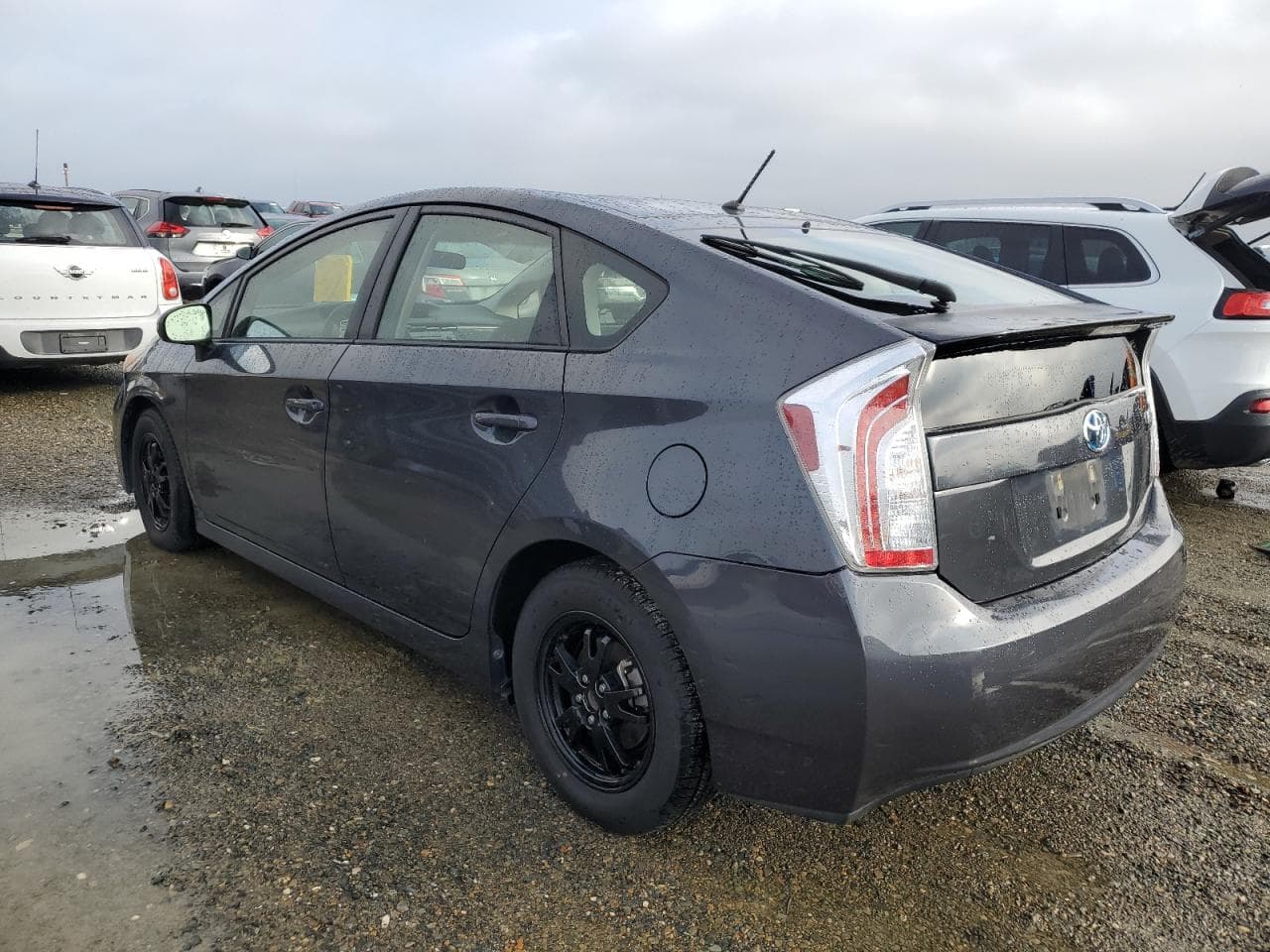2014 Toyota Prius Two - foto 2