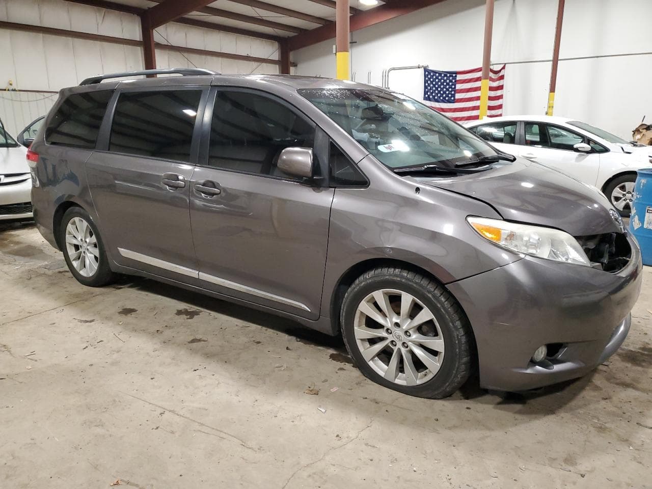 2013 Toyota Sienna Xle - foto 4