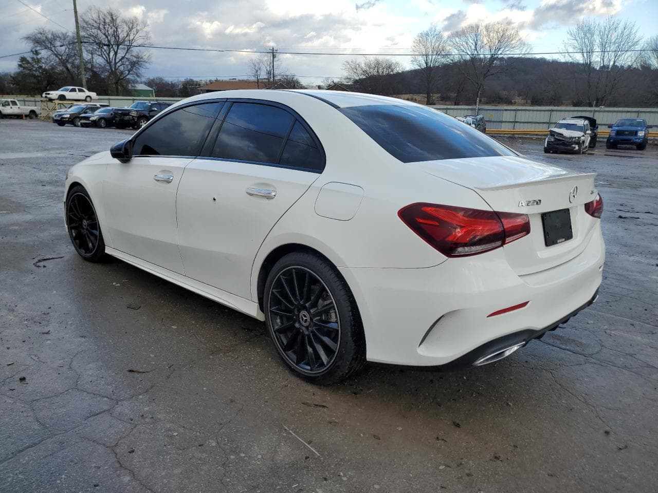 2019 Mercedes-Benz A 220 4Matic - foto 2