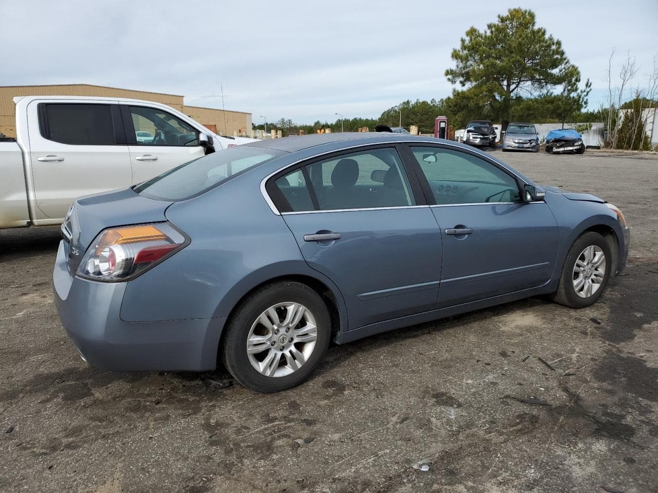 2010 Nissan Altima 2.5 - foto 3