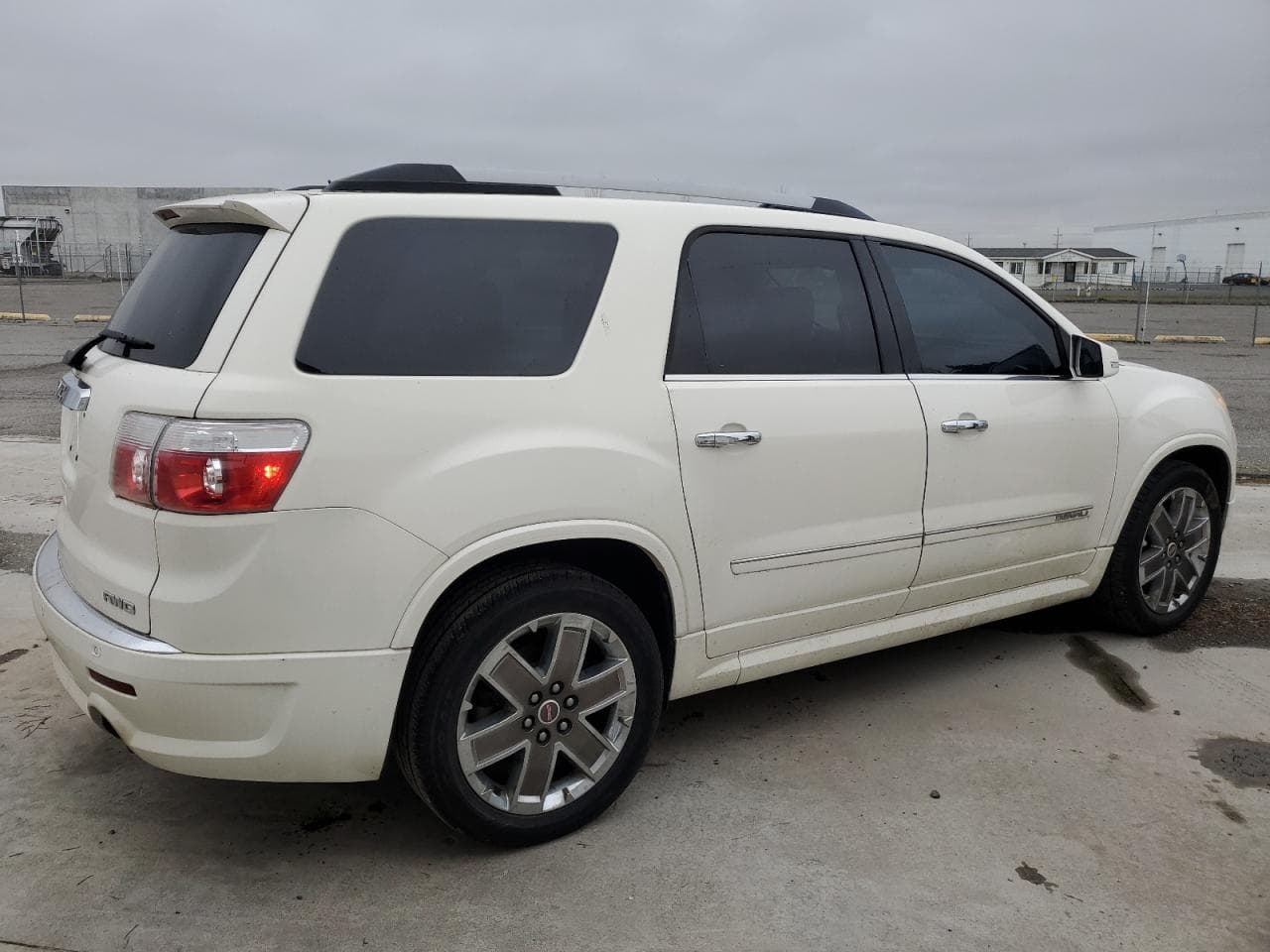 2011 GMC Acadia Denali - foto 3
