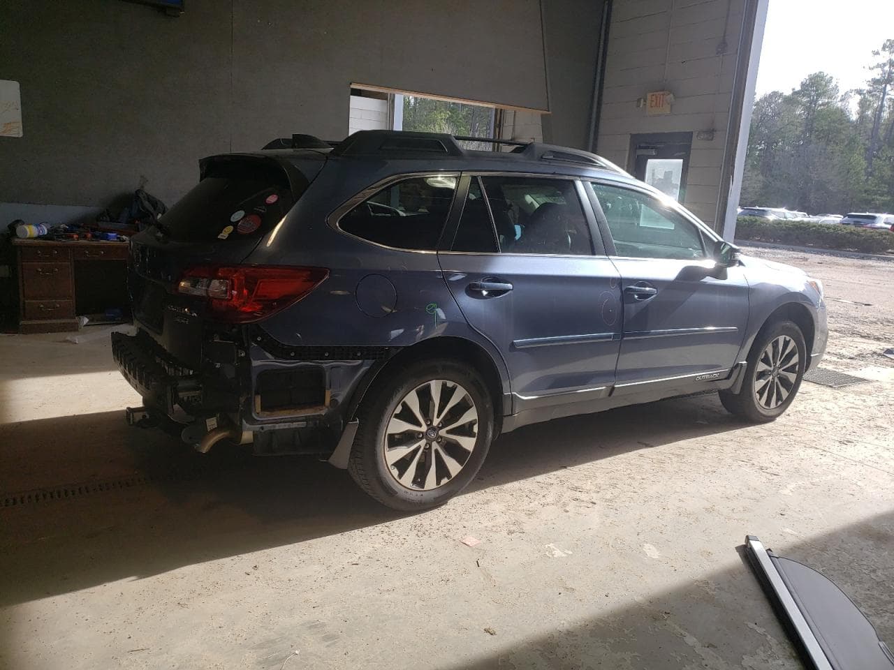 2017 Subaru Outback 3.6R Limited - foto 3