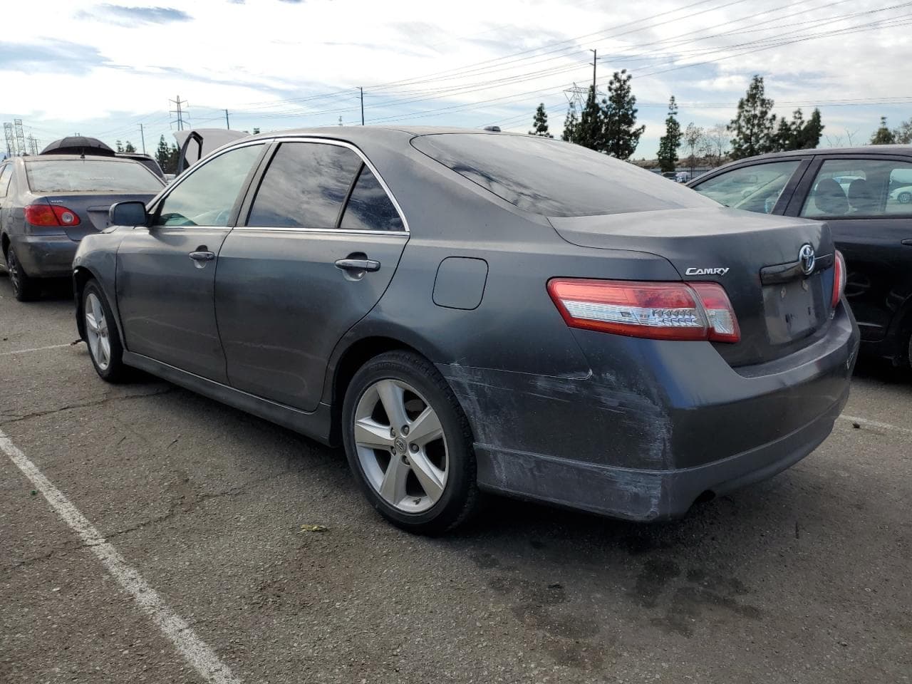 2010 Toyota Camry Se - foto 2
