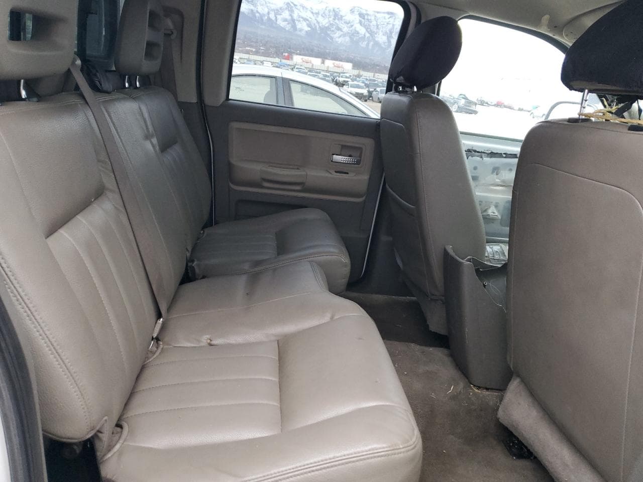 2005 Dodge Dakota Quad Laramie