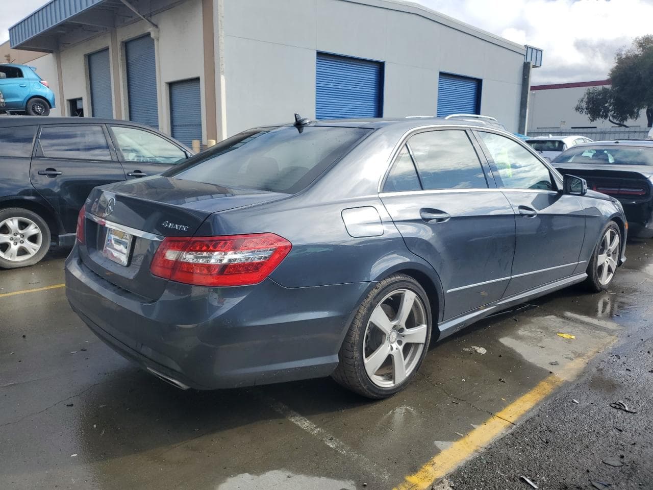 2011 Mercedes-Benz E 350 4Matic - foto 3