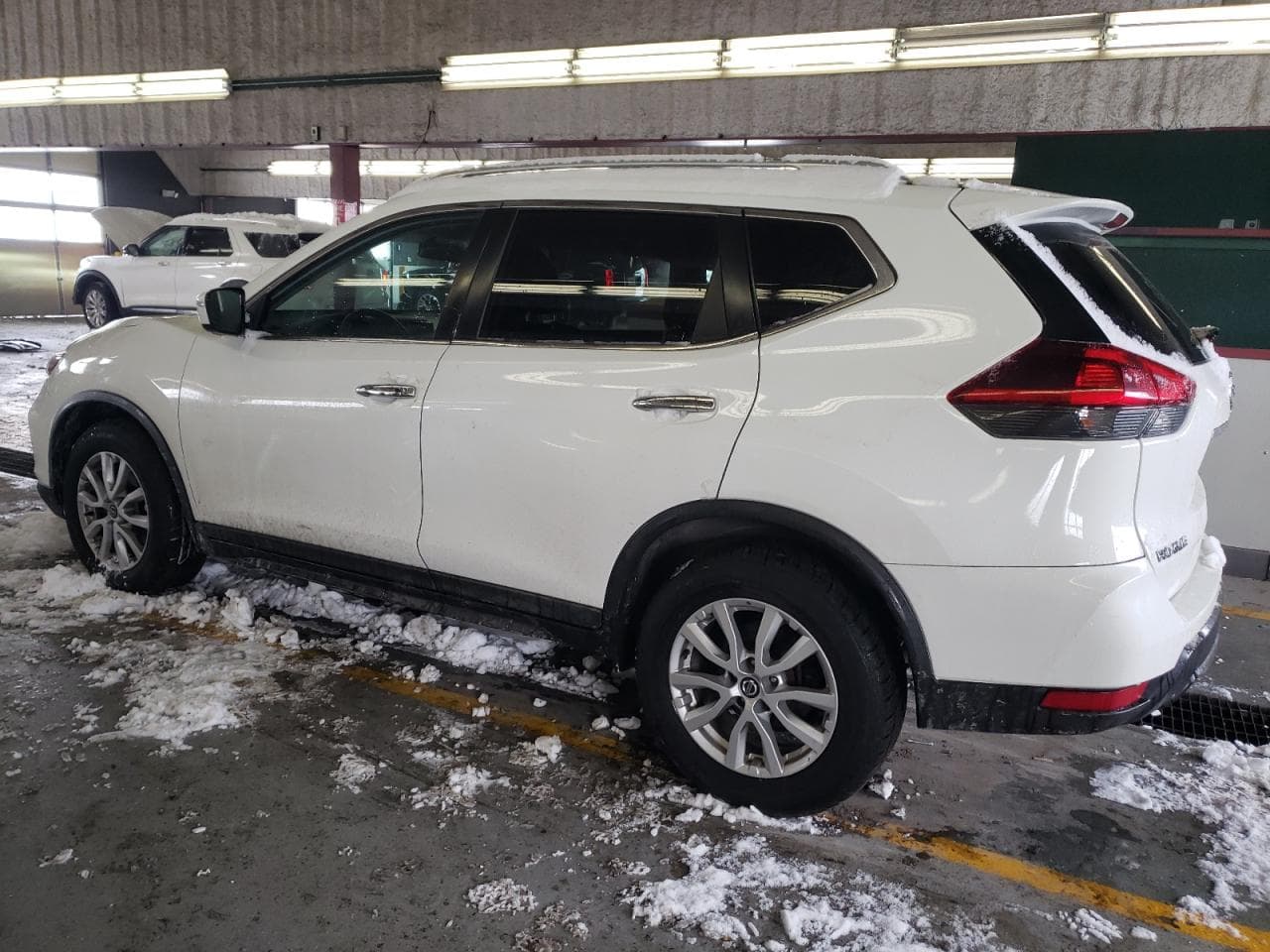 2018 Nissan Rogue S - foto 2