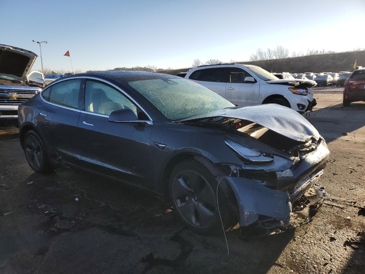 2020 Tesla Model 3 Long Range Dual Motor All-Wheel Drive - foto 4