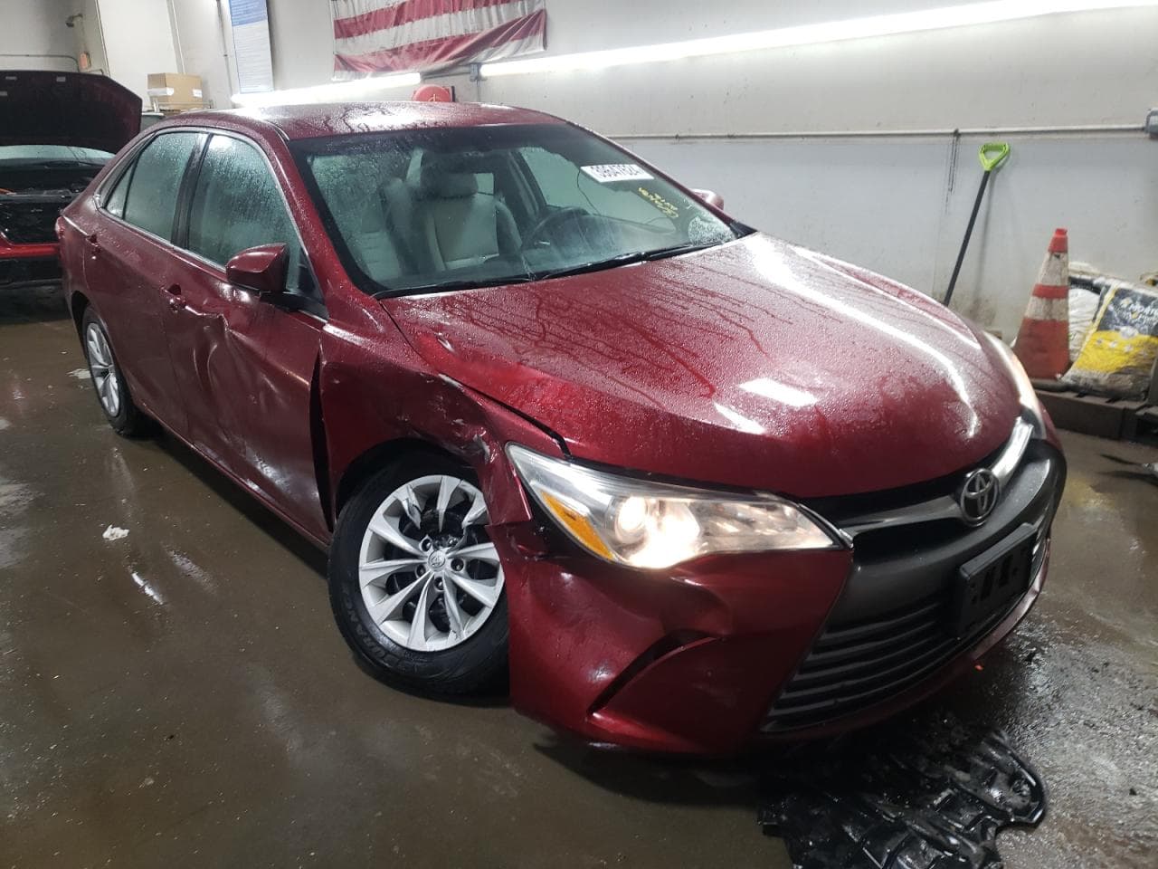 2015 Toyota Camry Le - foto 4