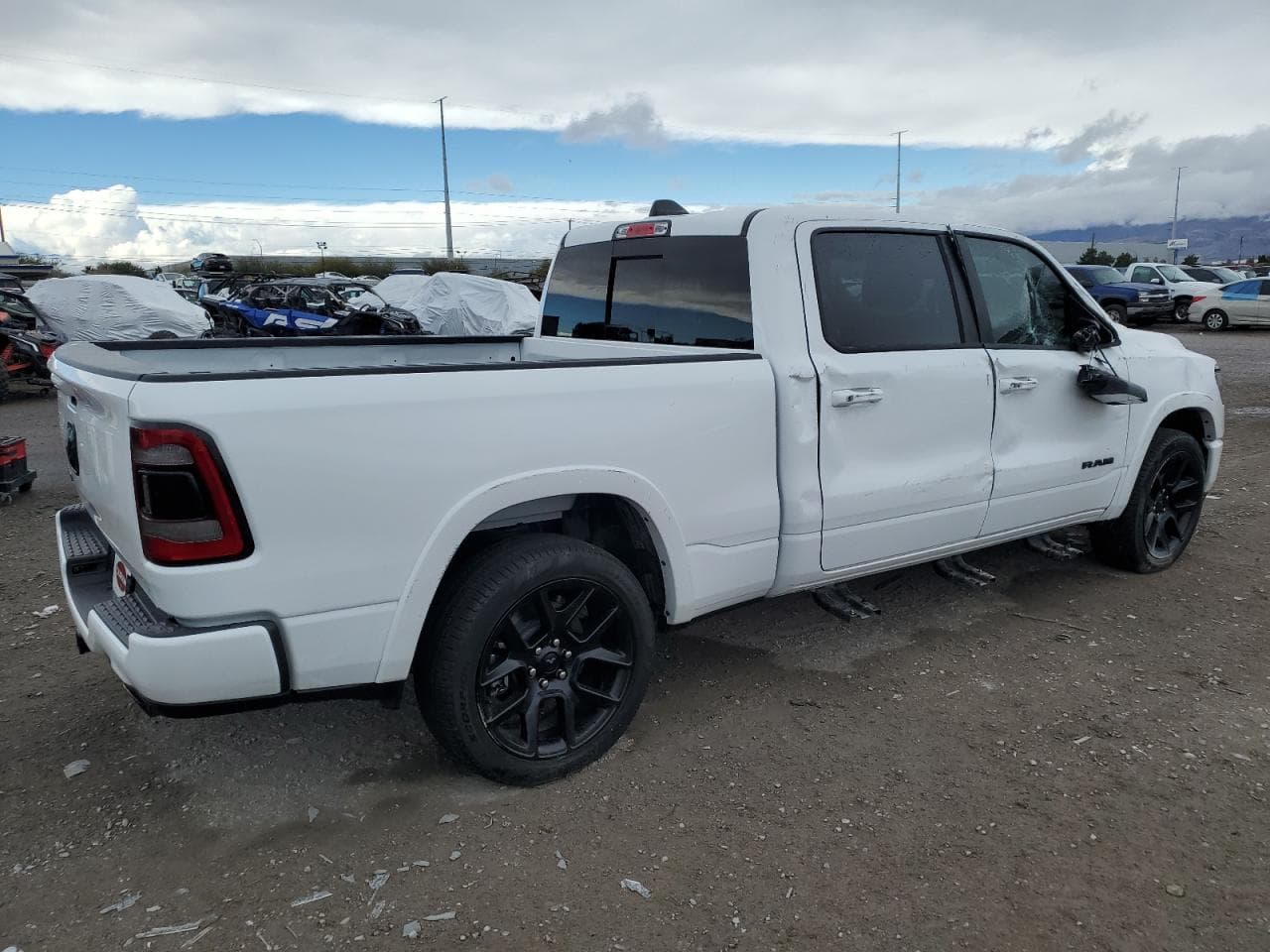 2022 Ram 1500 Laramie - foto 3