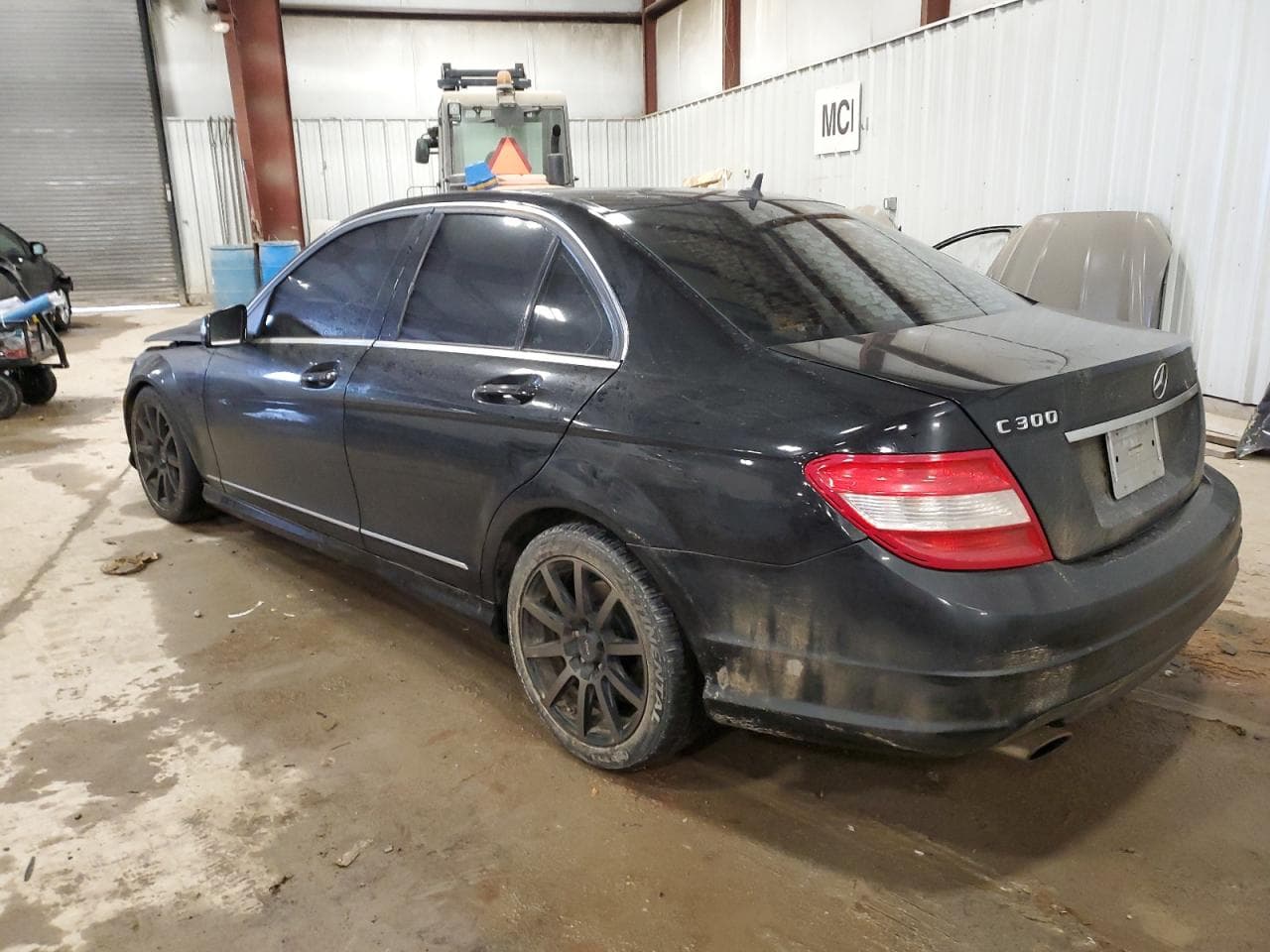 2010 Mercedes-Benz C 300 4Matic - foto 2