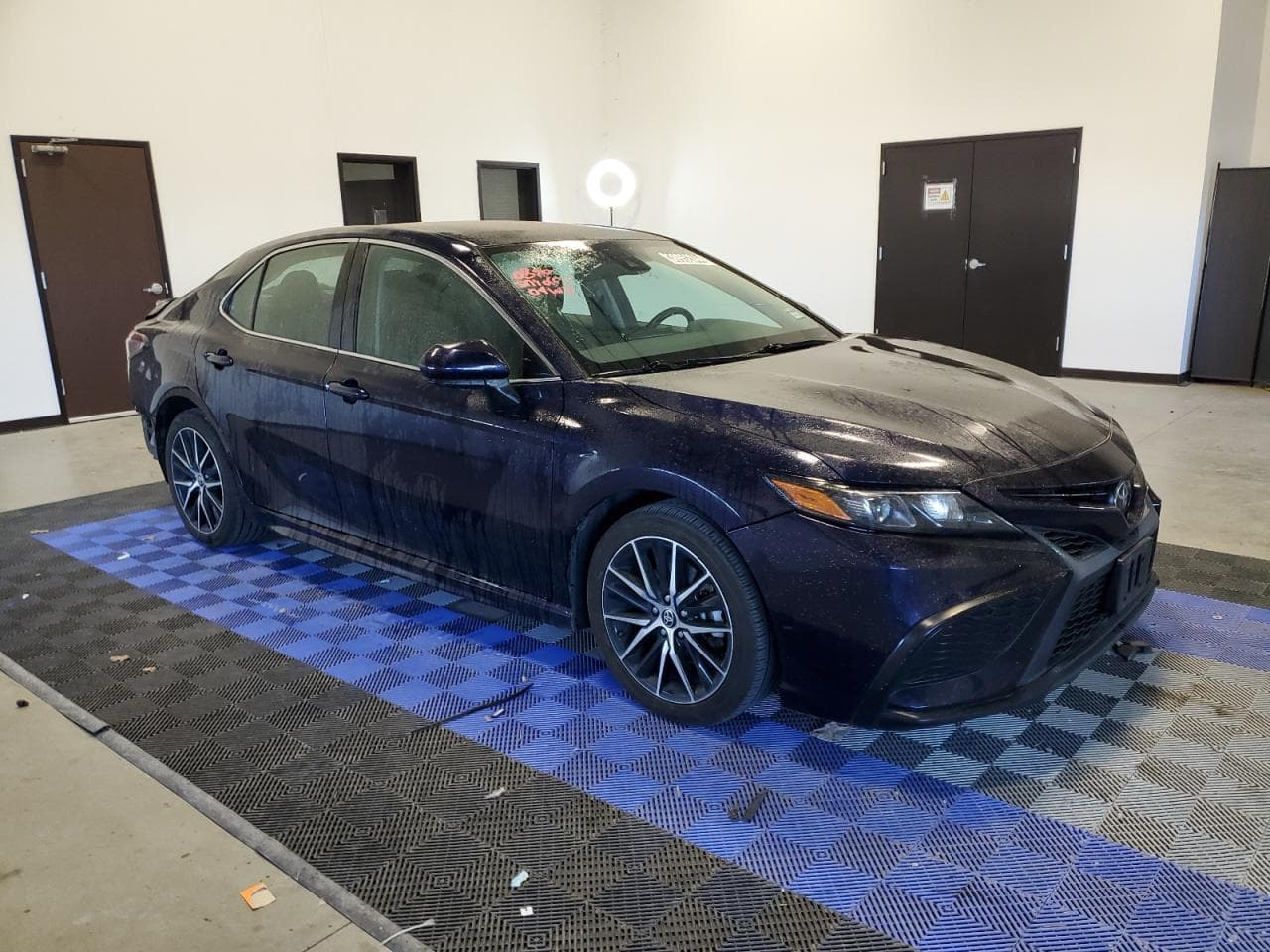 2021 Toyota Camry Se - foto 4