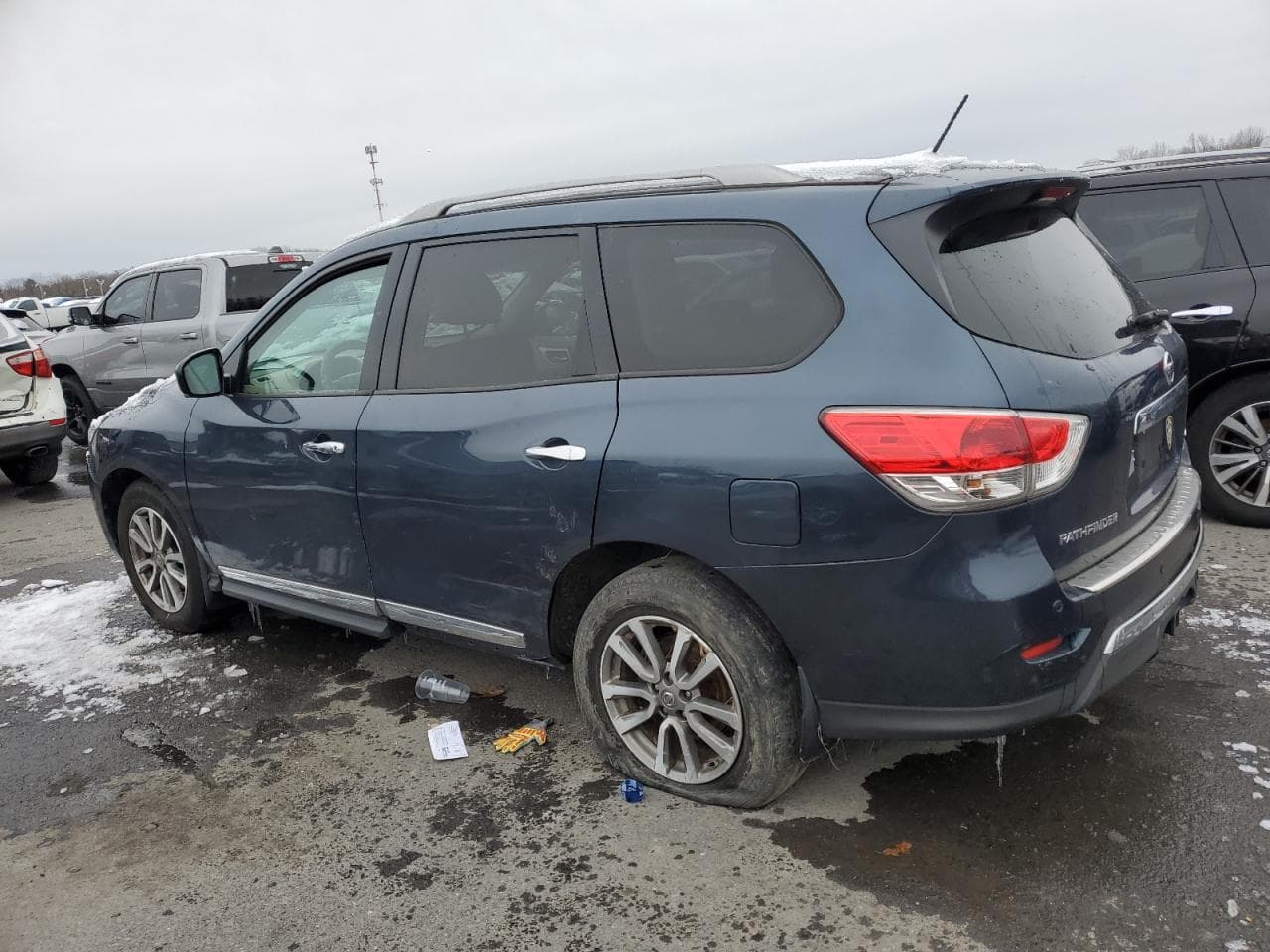 2016 Nissan Pathfinder Sl - foto 2
