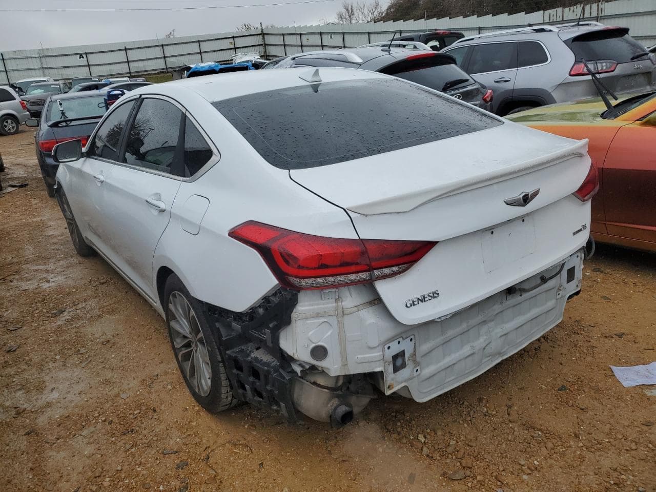 2015 Hyundai Genesis 3.8L - foto 2