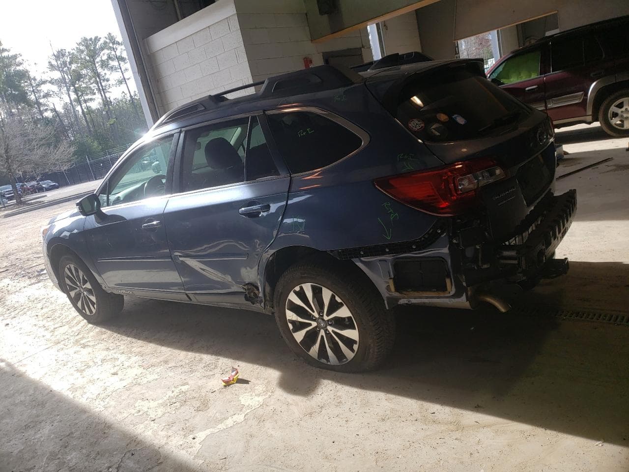 2017 Subaru Outback 3.6R Limited - foto 2