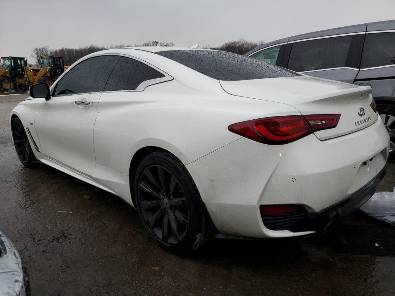 2017 Infiniti Q60 Premium - foto 2