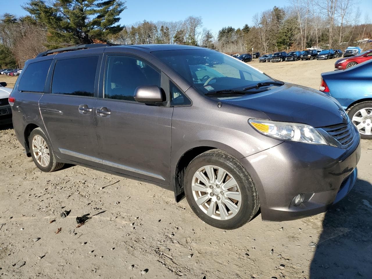 2013 Toyota Sienna Xle - foto 4