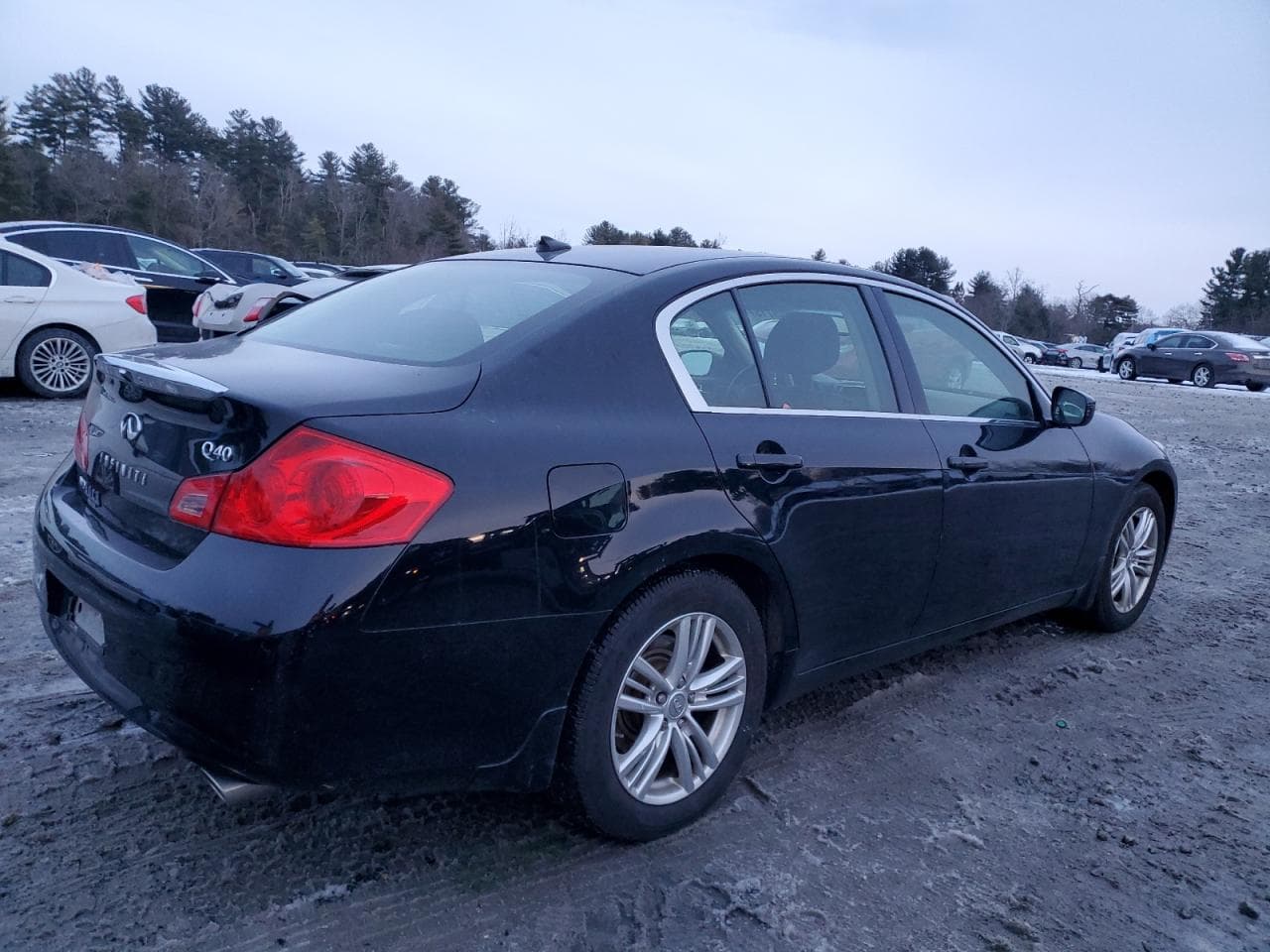 2015 Infiniti Q40 - foto 3