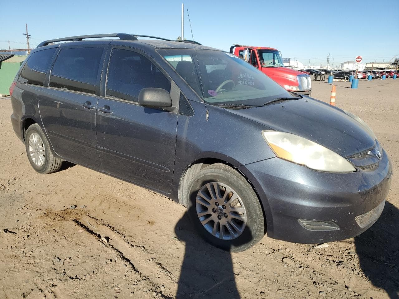 2010 Toyota Sienna Le - foto 4