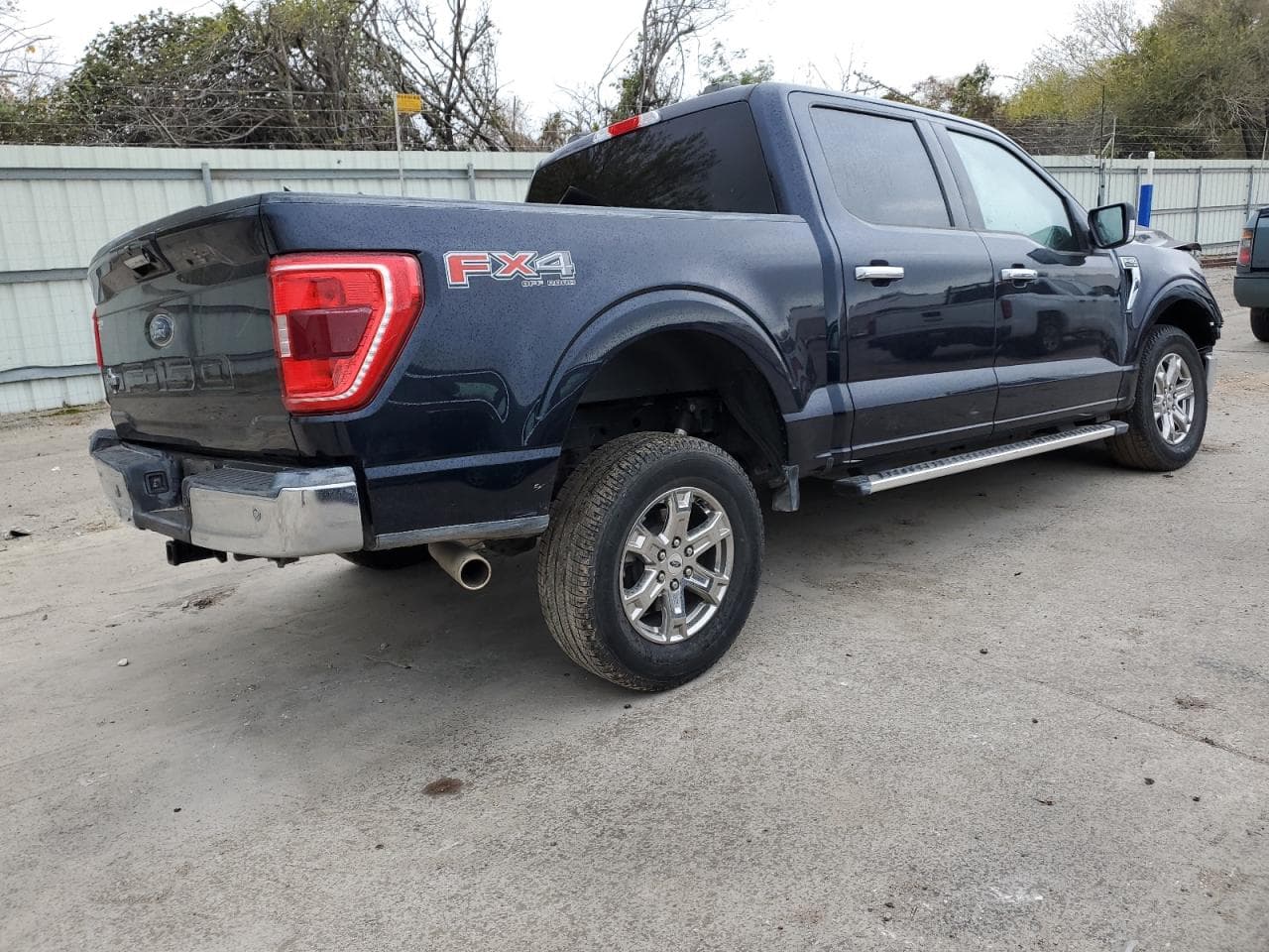 2022 Ford F150 Supercrew - foto 3